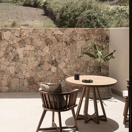 Seven Rocks Aparthotel Paliouri Exterior photo